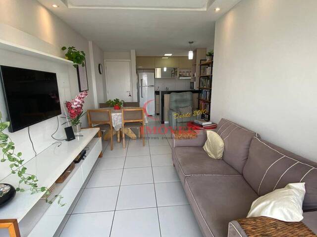 Apartamento usado para Venda em Fortaleza - 4
