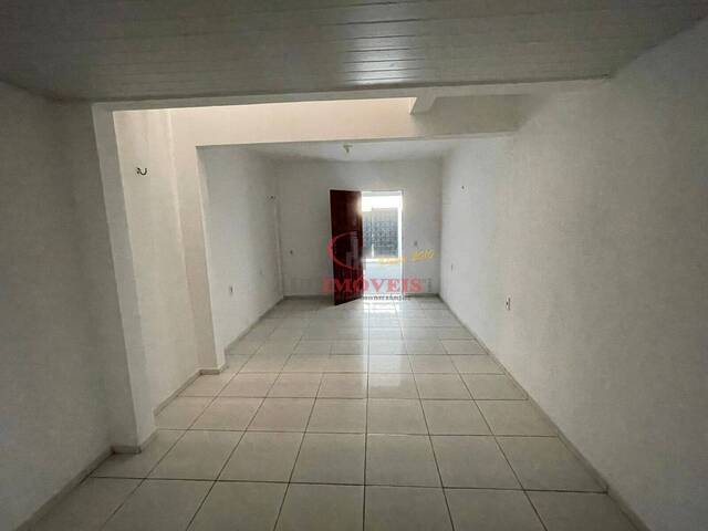 Casa usada para Locação em Fortaleza - 5