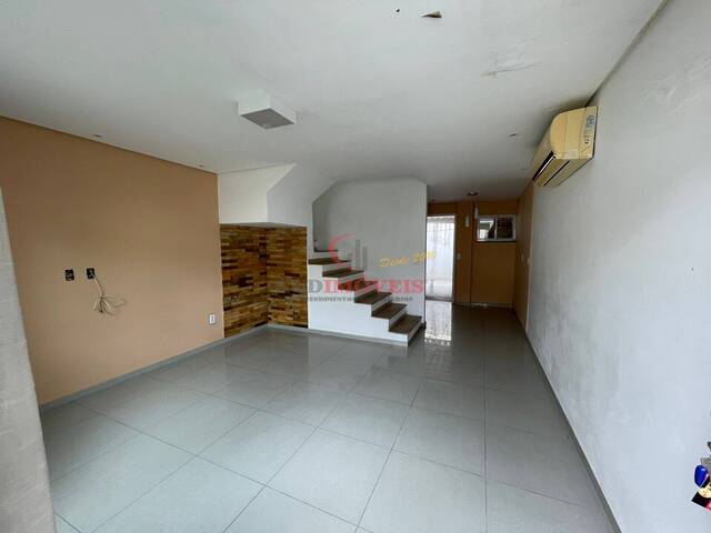 Casa em condomínio para Venda em Fortaleza - 2