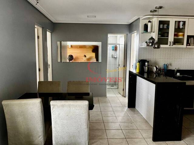 Apartamento usado para Venda em Fortaleza - 4