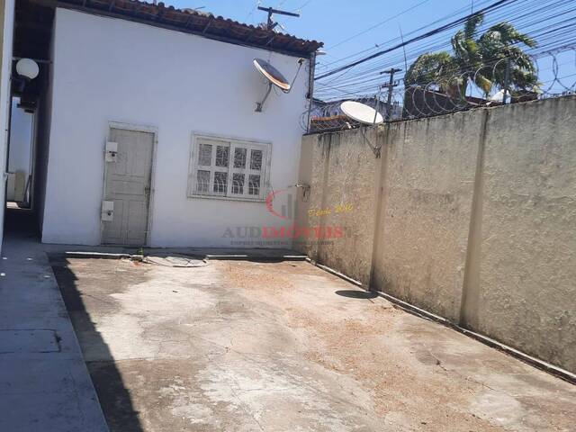 Casa usada para Venda em Fortaleza - 4