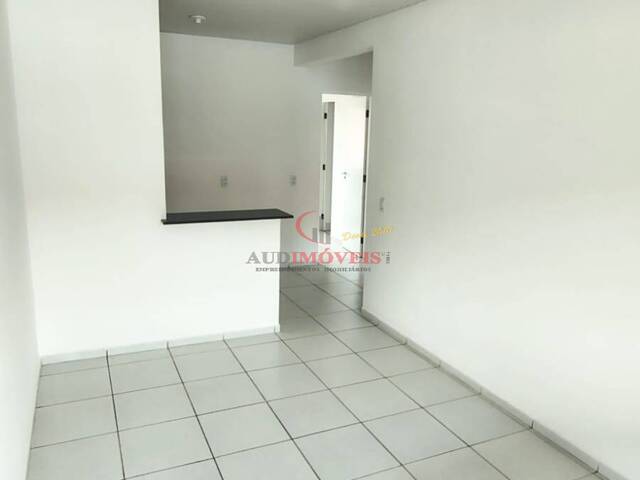 Apartamento usado para Venda em Fortaleza - 4