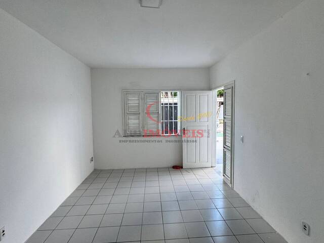 Casa usada para Locação em Fortaleza - 5